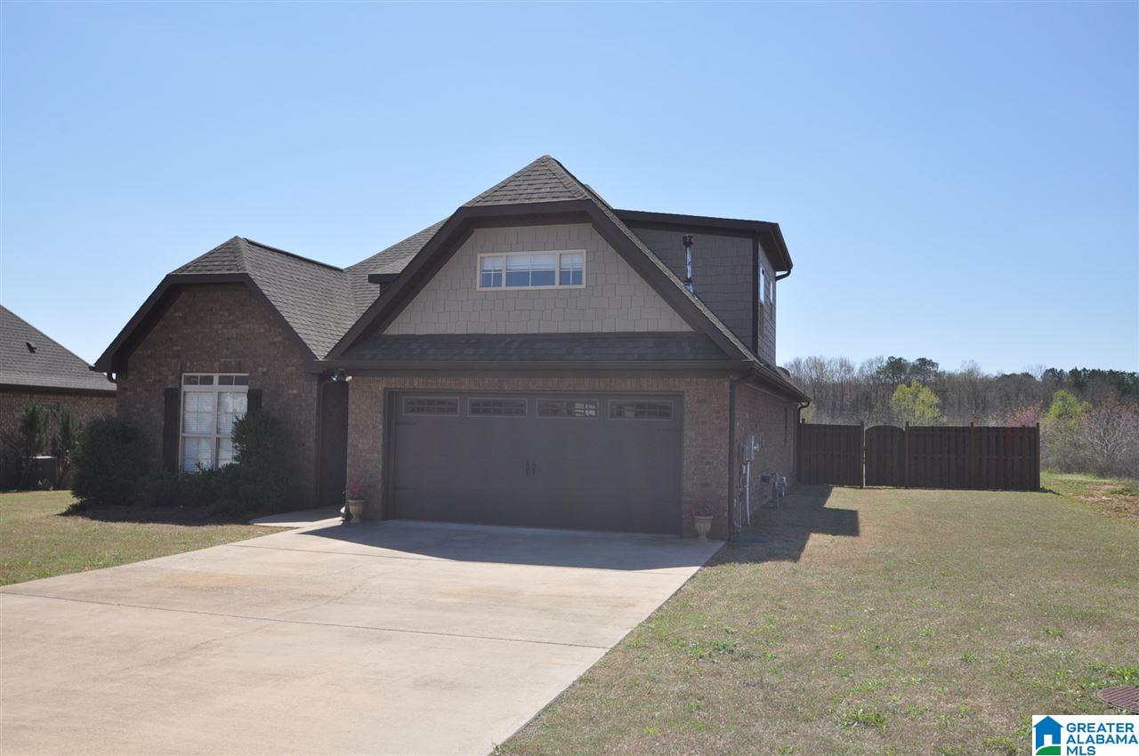 303 Lacey Avenue Alabaster, AL 35114 - Photo 1 of 7