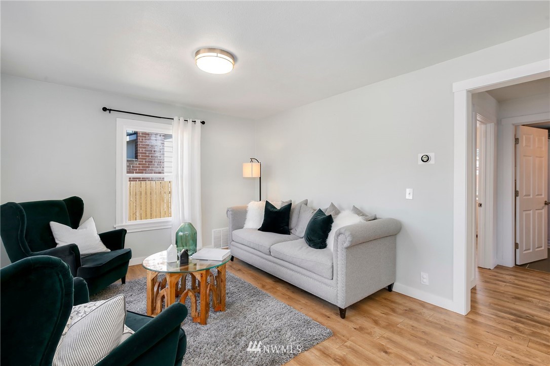 231 Southwest 119th Street Burien, WA 98146 - Photo 7 of 25 Gallery Image 7