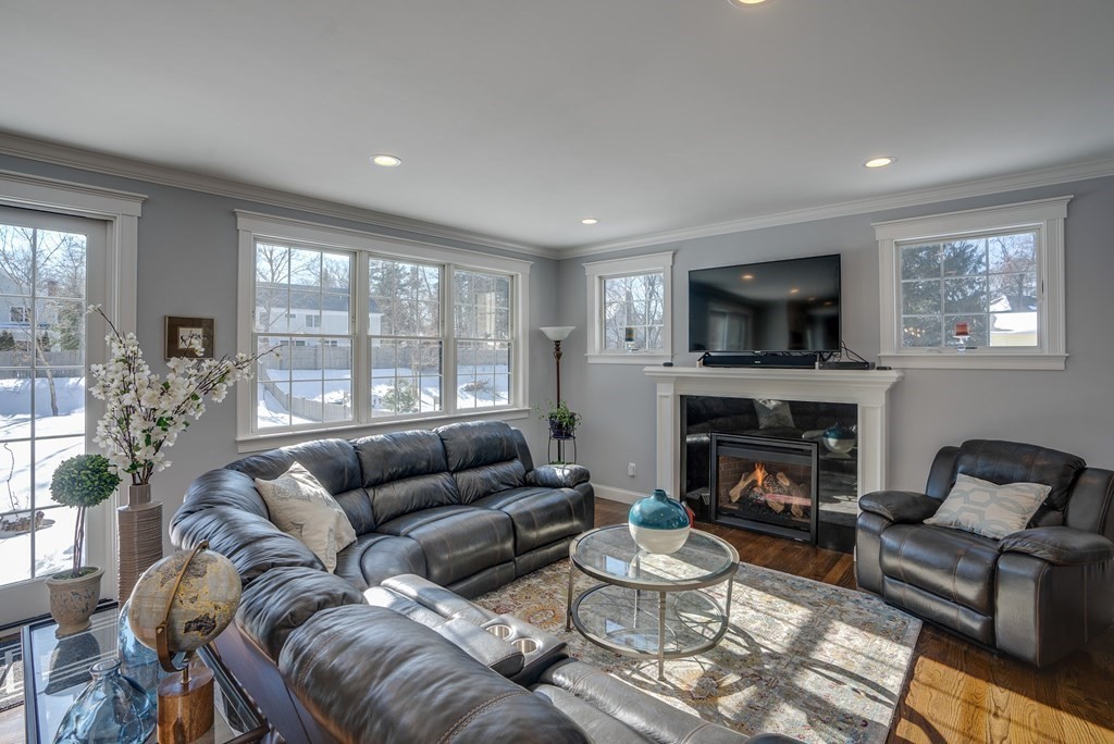 59 Peter Spring Road Concord, MA 01742 - Photo 10 of 42