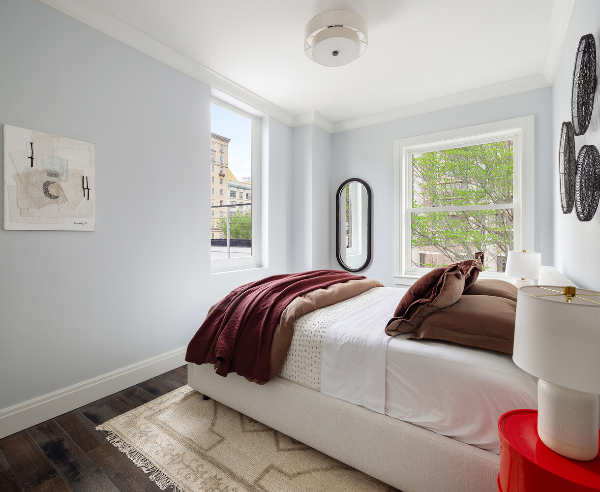 1 Monroe Place Brooklyn, NY 11201 - Photo 21 of 31 a bedroom with a bed and a large window