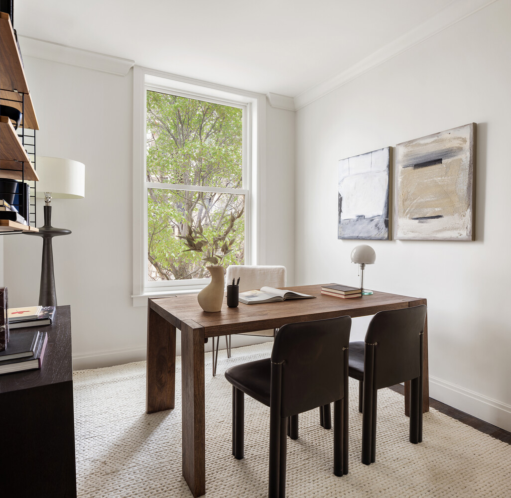 1 Monroe Place Brooklyn, NY 11201 - Photo 24 of 31 a view of a workspace with furniture