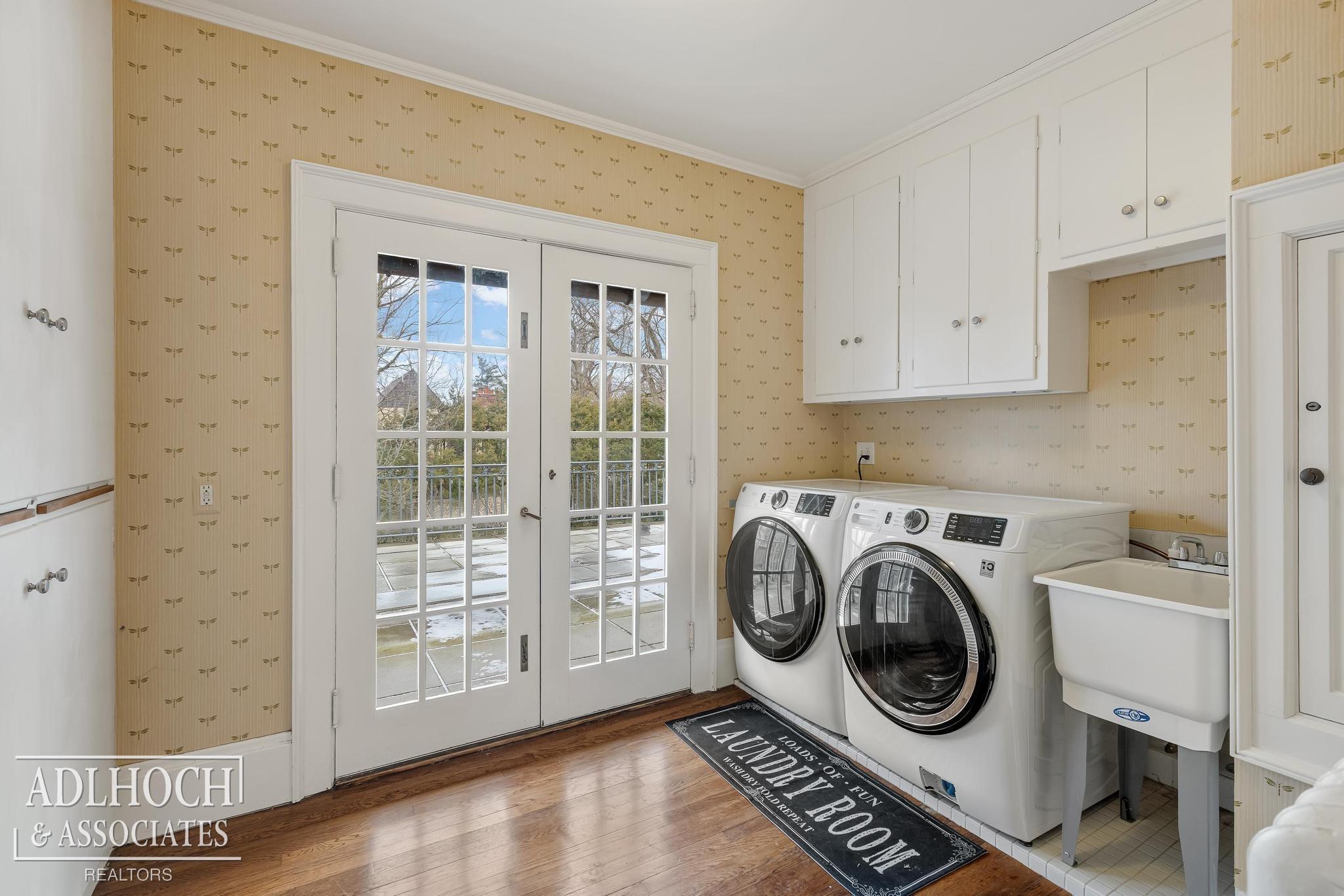 166 Cloverly Road Grosse Pointe, MI 48236 - Photo 47 of 72 50168102-5c35be7f-2a64-483e-b9c4-9fa3ce892adf.JPG