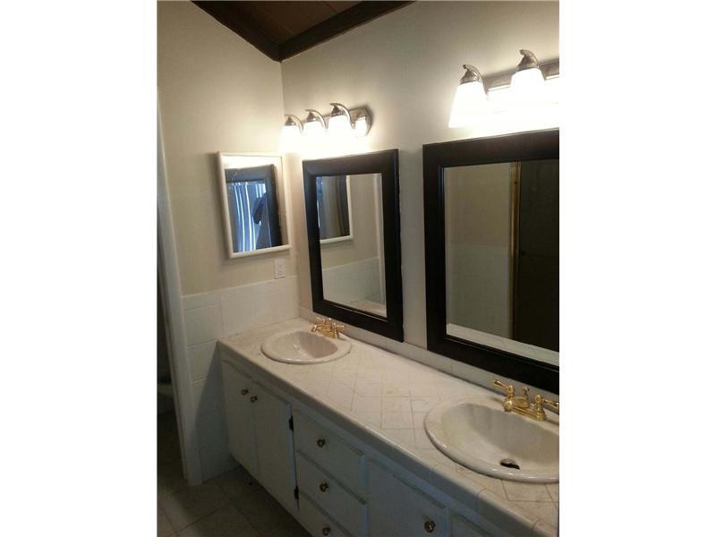 104 Amberjack Lane Jupiter, FL 33477 - Photo 6 of 7 Bathroom Master