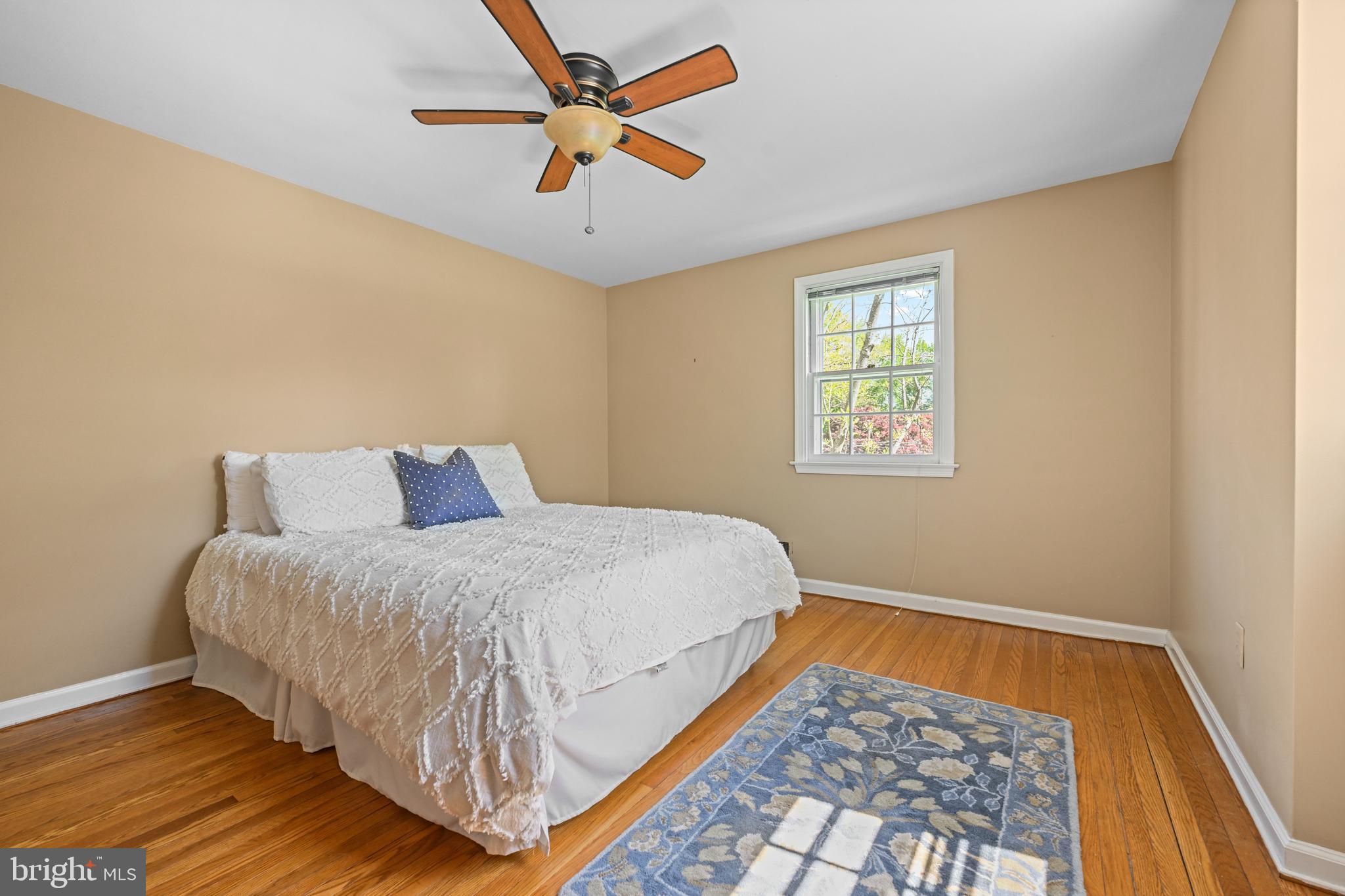 977 Ivycroft Road Wayne, PA 19087 - Photo 28 of 38 a bedroom with a bed and a window