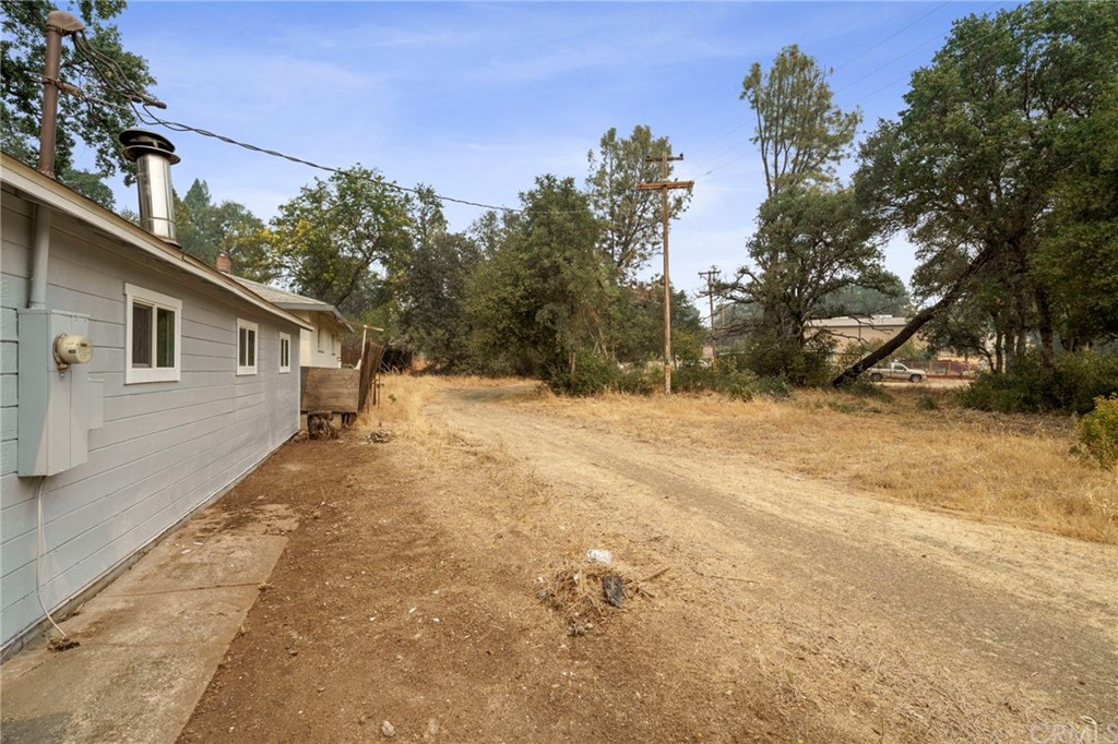 6436 Old Highway 53 Clearlake, CA 95422 - Photo 26 of 27 a view of garage and yard