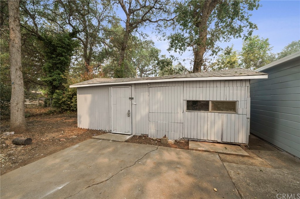 6436 Old Highway 53 Clearlake, CA 95422 - Photo 4 of 27 a view of backyard with cabin
