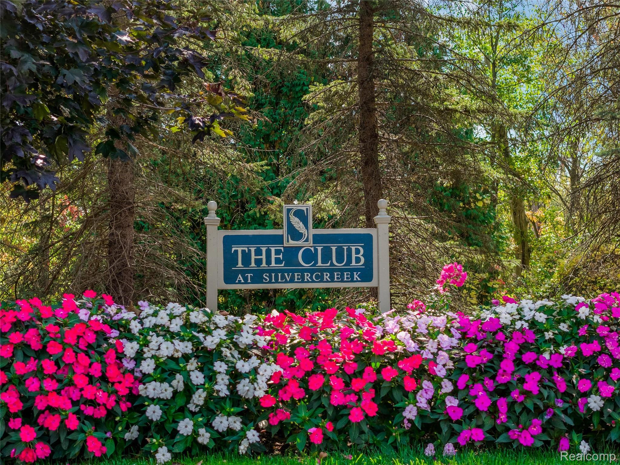 3582 Tremonte Circle Rochester, MI 48306 - Photo 23 of 23 View of community sign