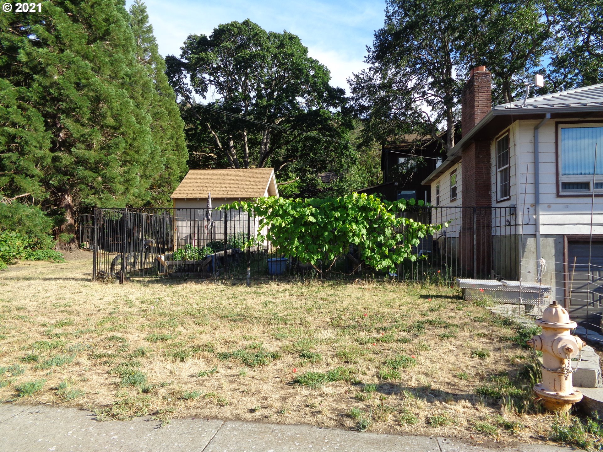 804 3rd Avenue Mosier, OR 97040 - Photo 3 of 17 Gallery Image 3