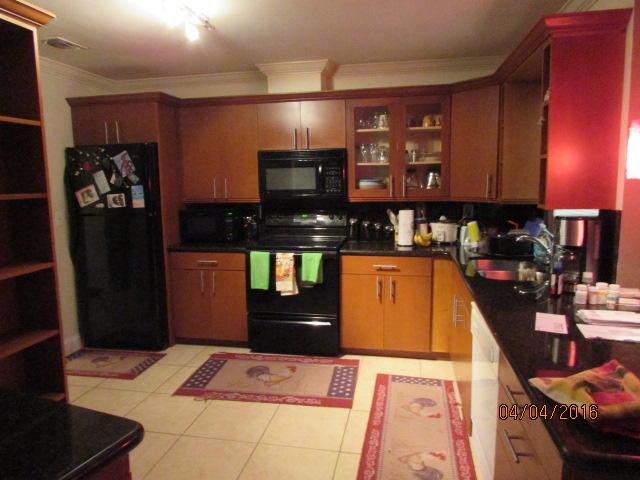 8720 Hidden Pines Road Fort Pierce, FL 34945 - Photo 5 of 31 5 kitchen 1