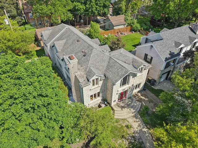 $969,990 | 6857 North Knox Avenue, Lincolnwood, IL 60712