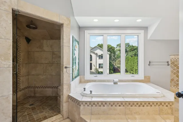 $969,990 | 6857 North Knox Avenue, Lincolnwood, IL 60712