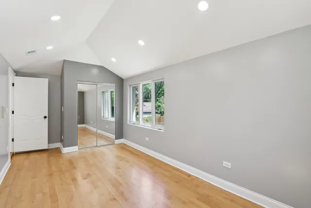 $969,990 | 6857 North Knox Avenue, Lincolnwood, IL 60712