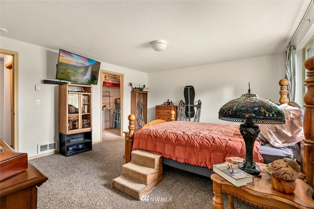 3380 West Martin Road Shelton, WA 98584 - Photo 12 of 27 Gallery Image 12