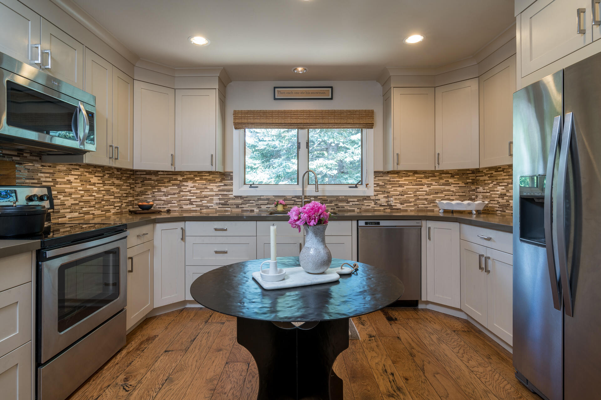 400 Fairway Road Sun Valley, ID 83353 - Photo 7 of 23 Kitchen
