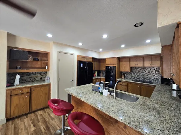 $2,650 | 213 Sovereign Court, Rockwall, TX 75032