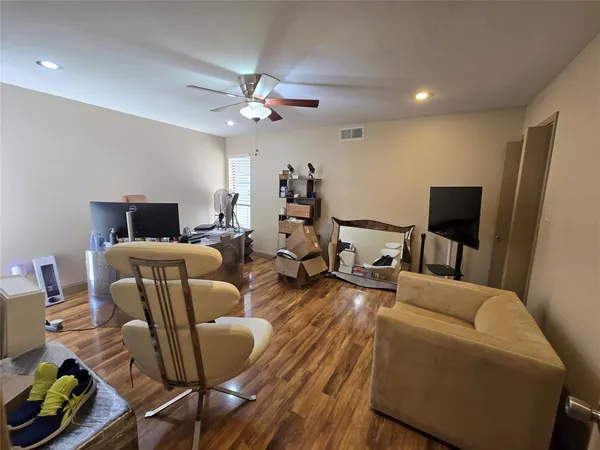 $2,650 | 213 Sovereign Court, Rockwall, TX 75032