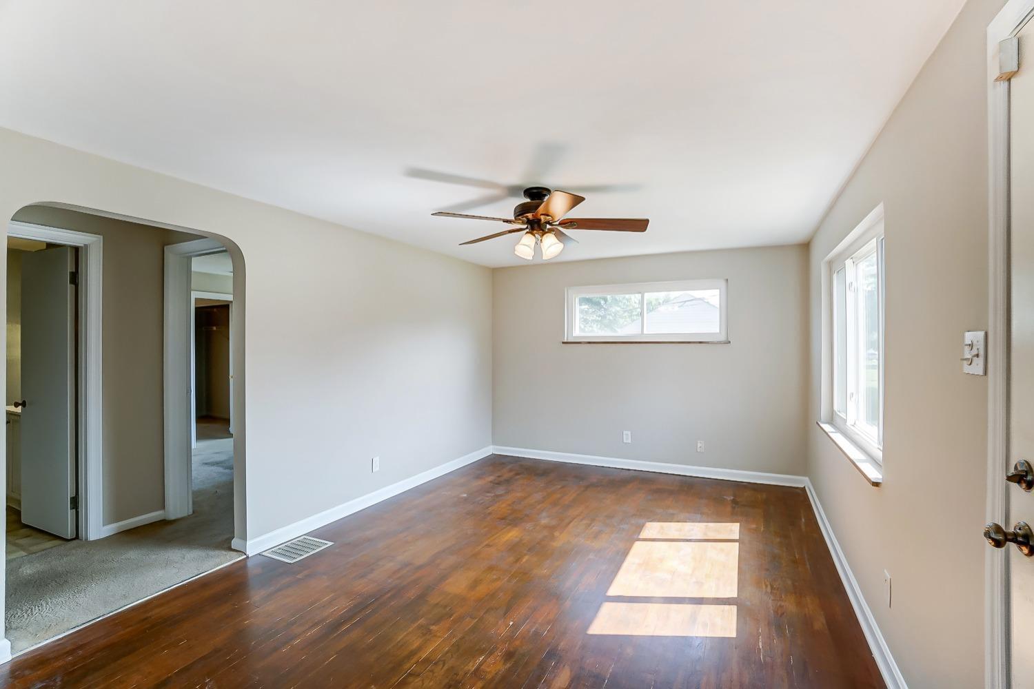 3468 Eyrich Road Cincinnati, OH 45248 - Photo 3 of 20 Gallery Image 3