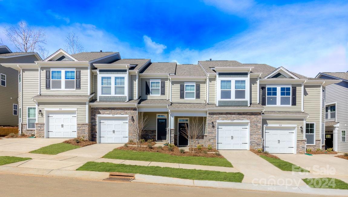 264 Creekview Road Hendersonville, NC 28792 - Photo 1 of 29 Gallery Image 1
