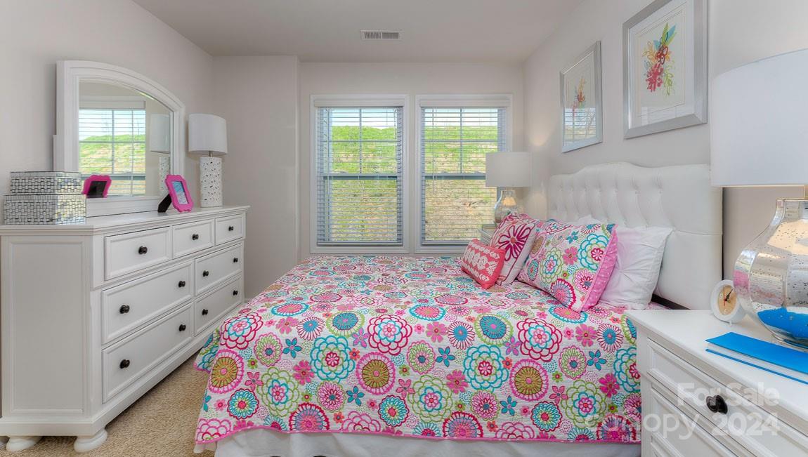 264 Creekview Road Hendersonville, NC 28792 - Photo 23 of 29 Gallery Image 23