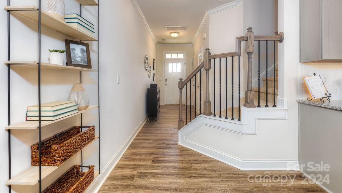 264 Creekview Road Hendersonville, NC 28792 - Photo 3 of 29 Gallery Image 3