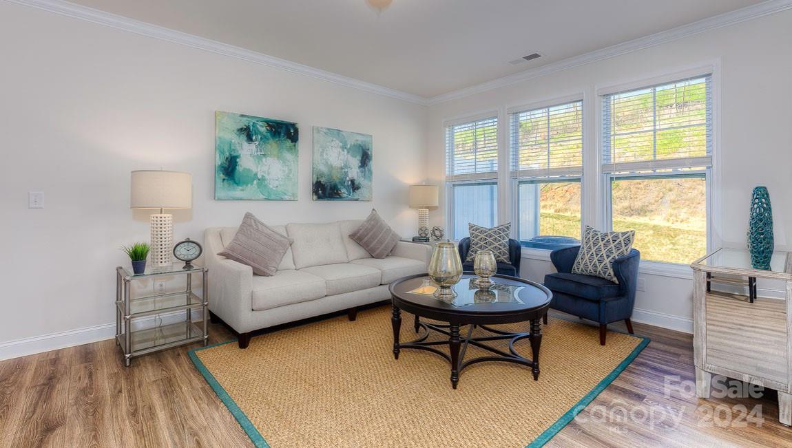 264 Creekview Road Hendersonville, NC 28792 - Photo 6 of 29 Gallery Image 6