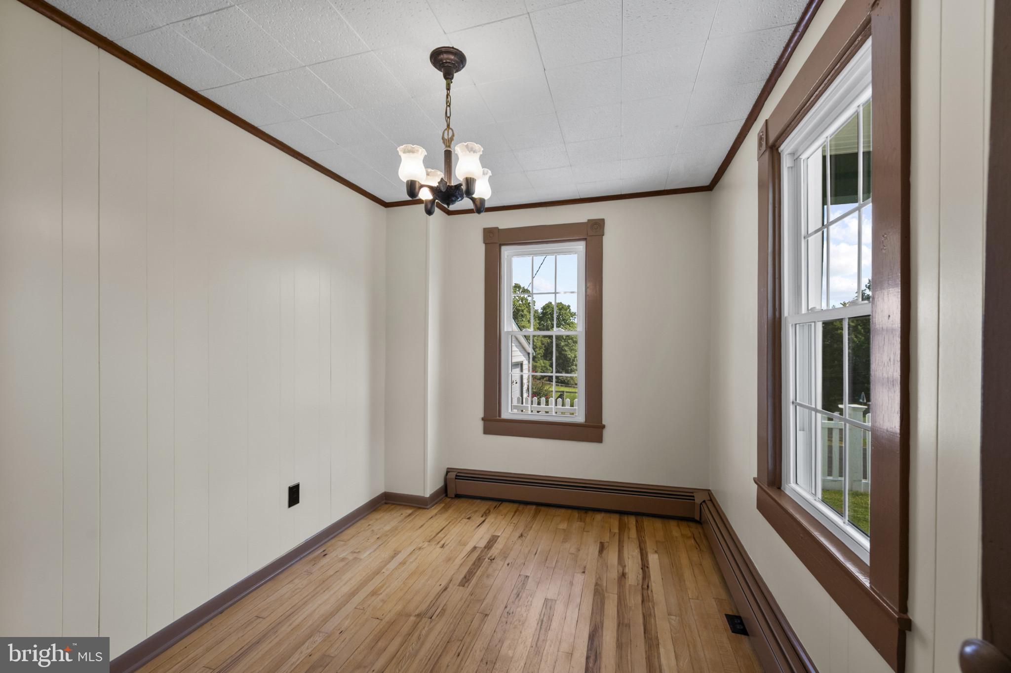 1195 Loop Road Gerrardstown, WV 25420 - Photo 12 of 32 Gallery Image 12