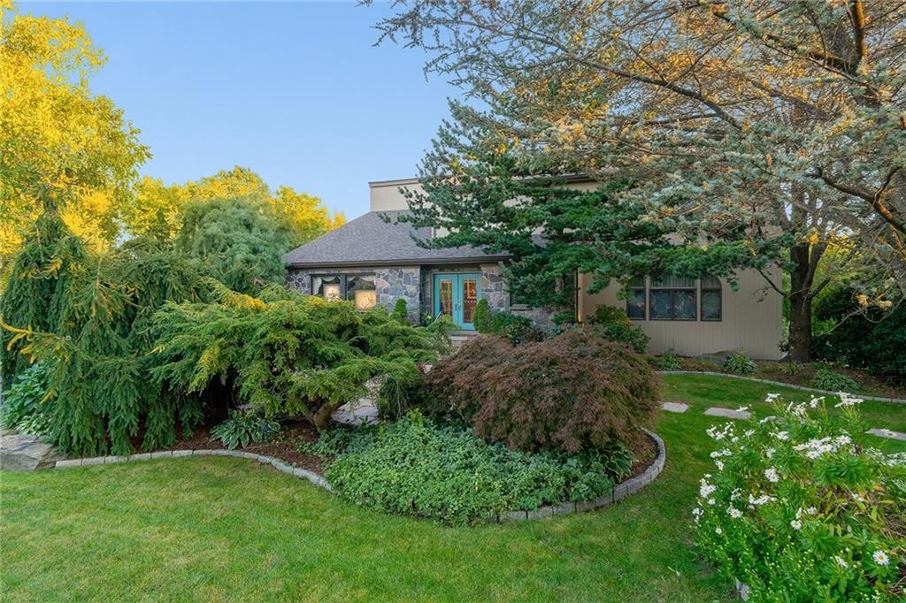 780 Centerville Road Warwick, RI 02886 - Photo 3 of 49