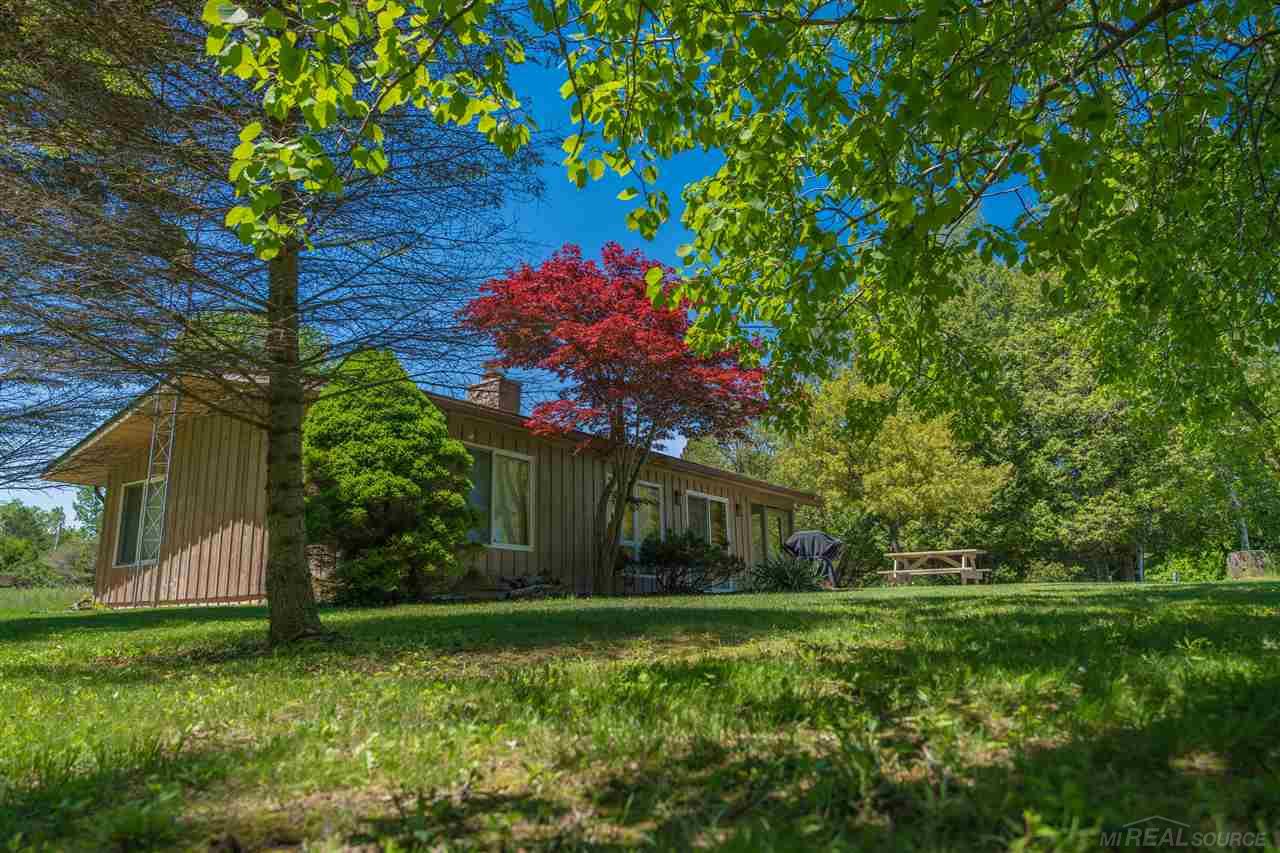 6646 North Lakeshore Road Palms, MI 48465 - Photo 45 of 45 31382442-44.JPG