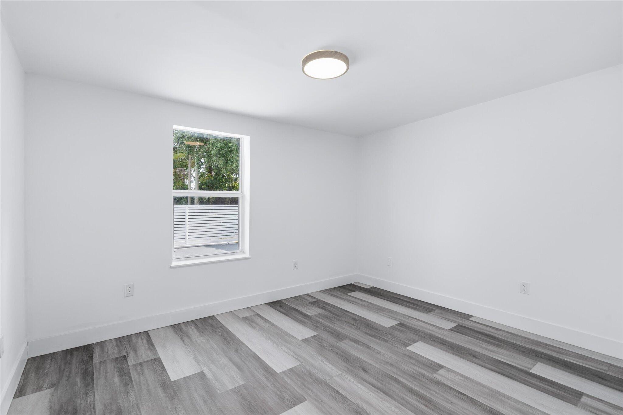 2437 Northwest 97th Street Miami, FL 33147 - Photo 17 of 22 42-42