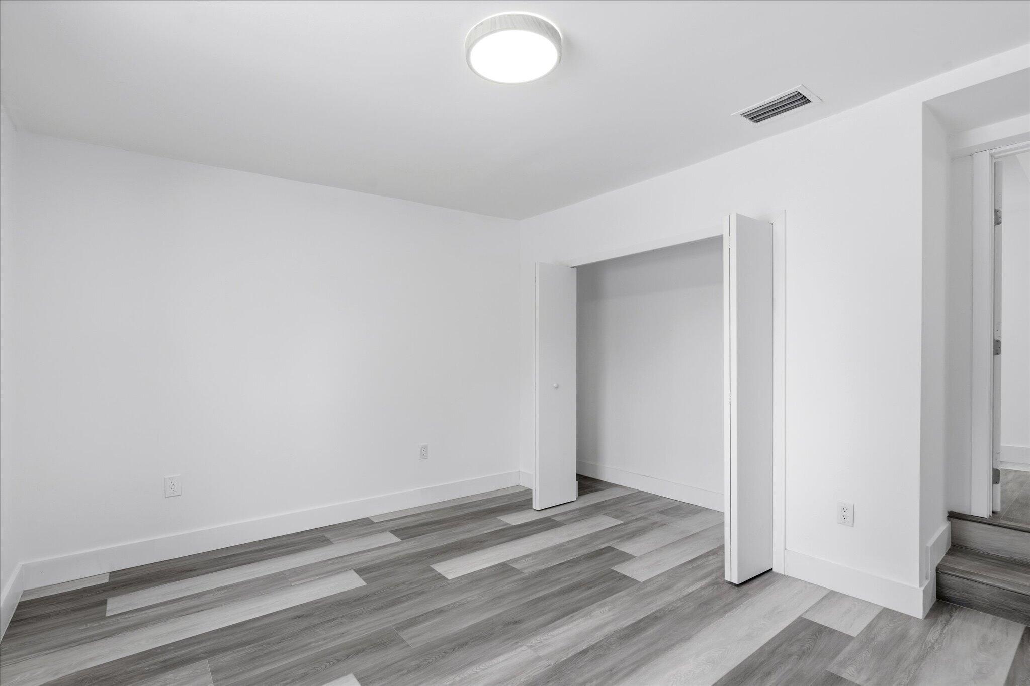 2437 Northwest 97th Street Miami, FL 33147 - Photo 18 of 22 43-43