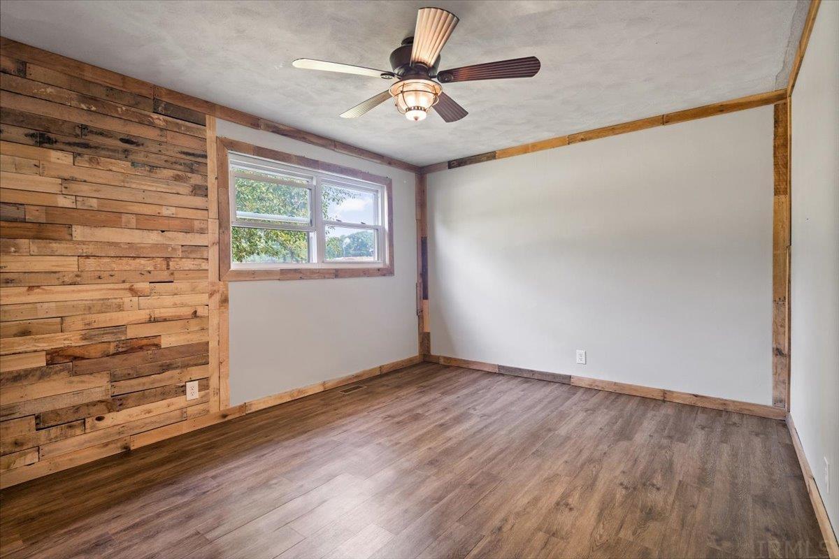 2380 North Lagro Road Marion, IN 46952 - Photo 21 of 36