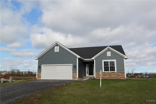 $509,900 | 322 Sedge Grass Road, Lysander, NY 13027