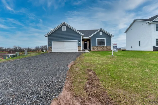 $509,900 | 322 Sedge Grass Road, Lysander, NY 13027