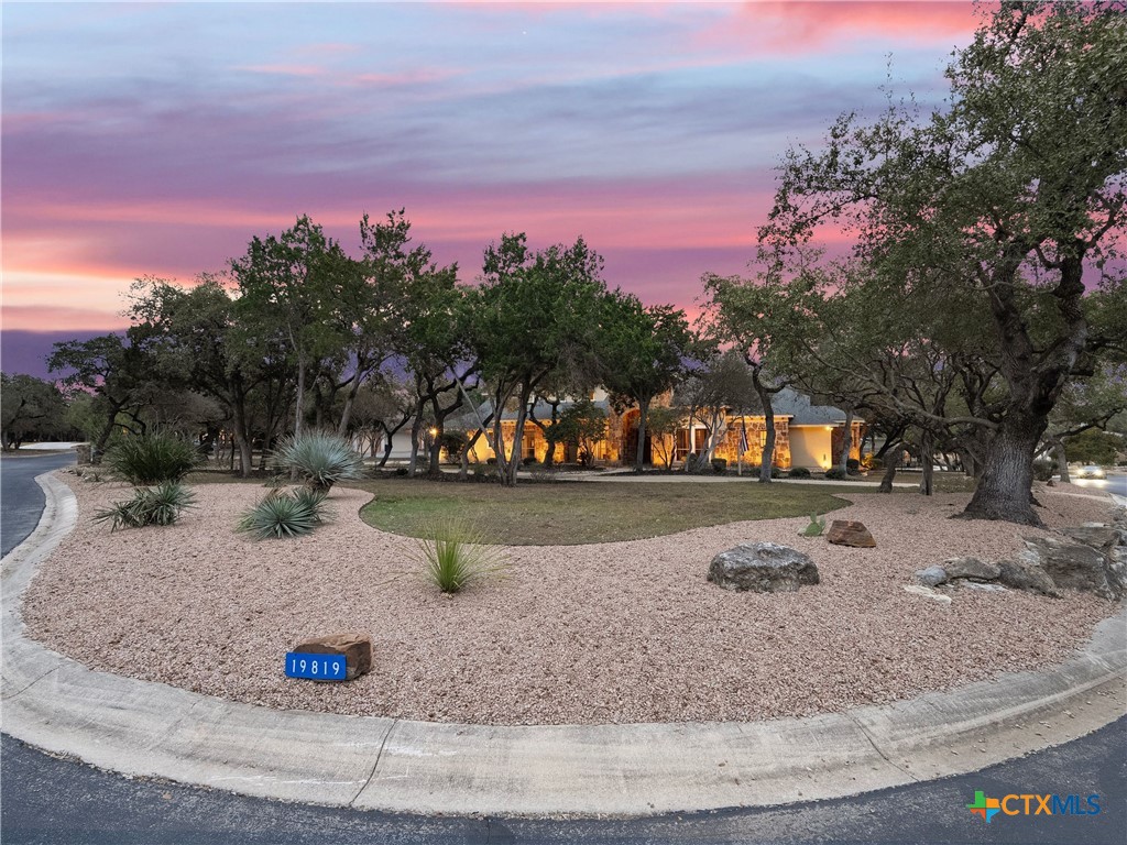 19819 Wild Hollow San Antonio, TX 78266 - Photo 38 of 48