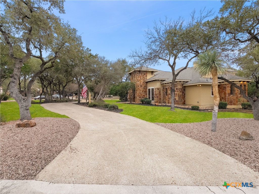 19819 Wild Hollow San Antonio, TX 78266 - Photo 6 of 48