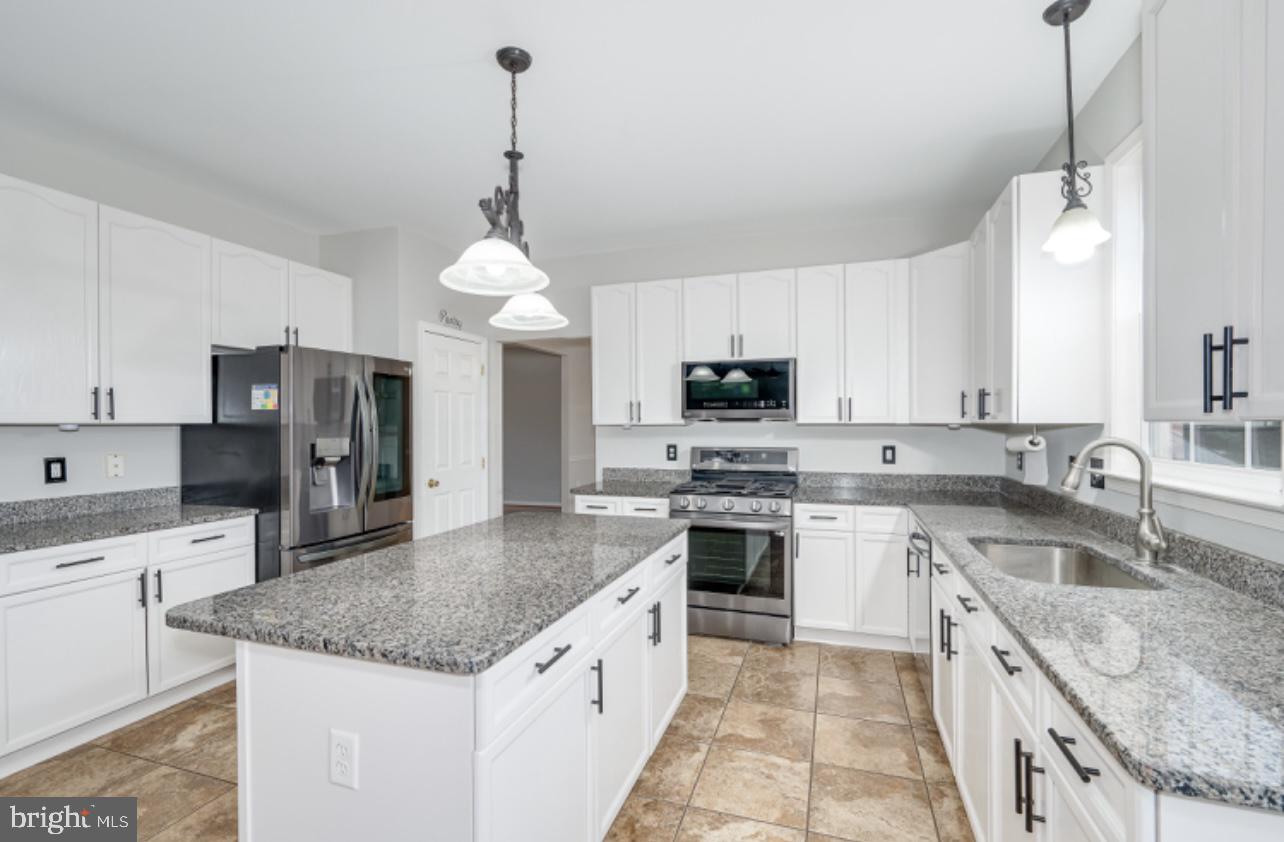 101 Calvert Circle Bunker Hill, WV 25413 - Photo 24 of 79