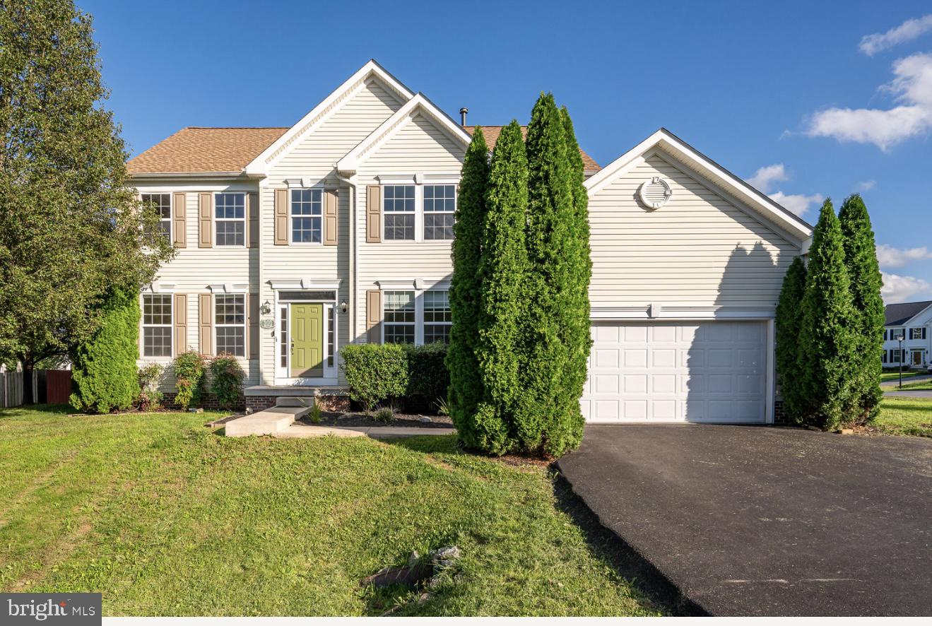 101 Calvert Circle Bunker Hill, WV 25413 - Photo 3 of 79