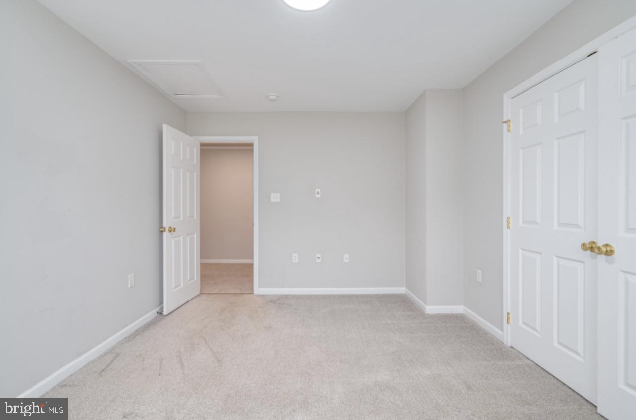 101 Calvert Circle Bunker Hill, WV 25413 - Photo 35 of 79