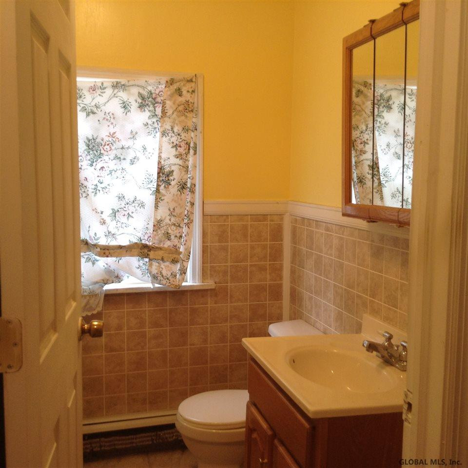 46 Walker Street Rensselaer, NY 12144 - Photo 7 of 22 Photo 7