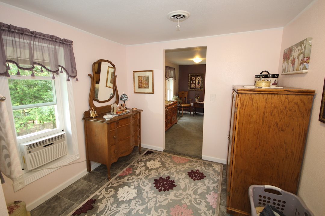 8570 West Herrick Road Lake, MI 48632 - Photo 22 of 37 1835559-21.JPG