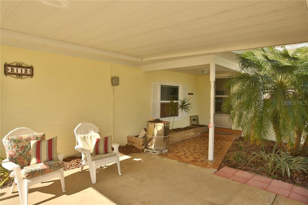2112 South Riverside Drive Edgewater, FL 32141 - Photo 5 of 23 Gallery Image 5