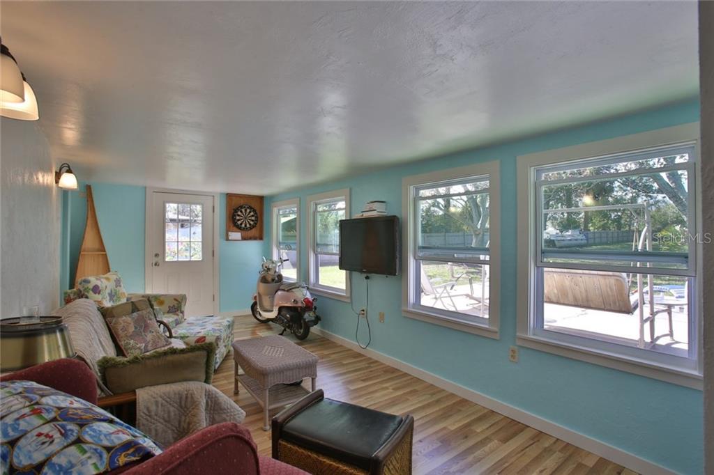 2112 South Riverside Drive Edgewater, FL 32141 - Photo 6 of 23 Gallery Image 6