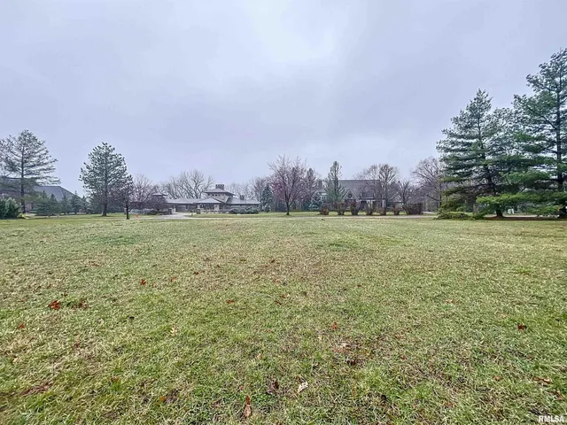 $99,900 | 10 Orchard Hill Boulevard, Moline, IL 61265