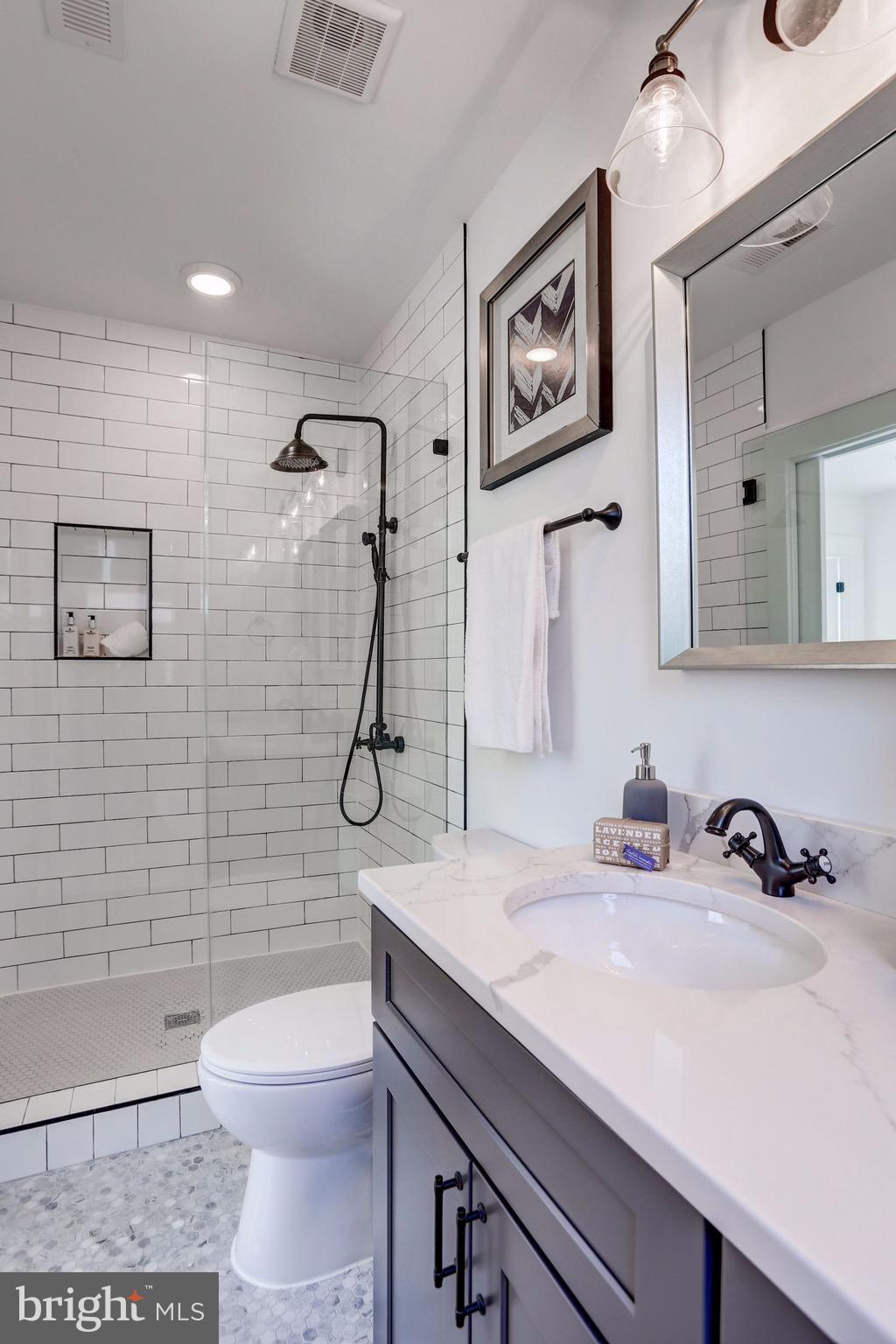 4326 18th Street Northwest Washington, DC 20011 - Photo 19 of 45