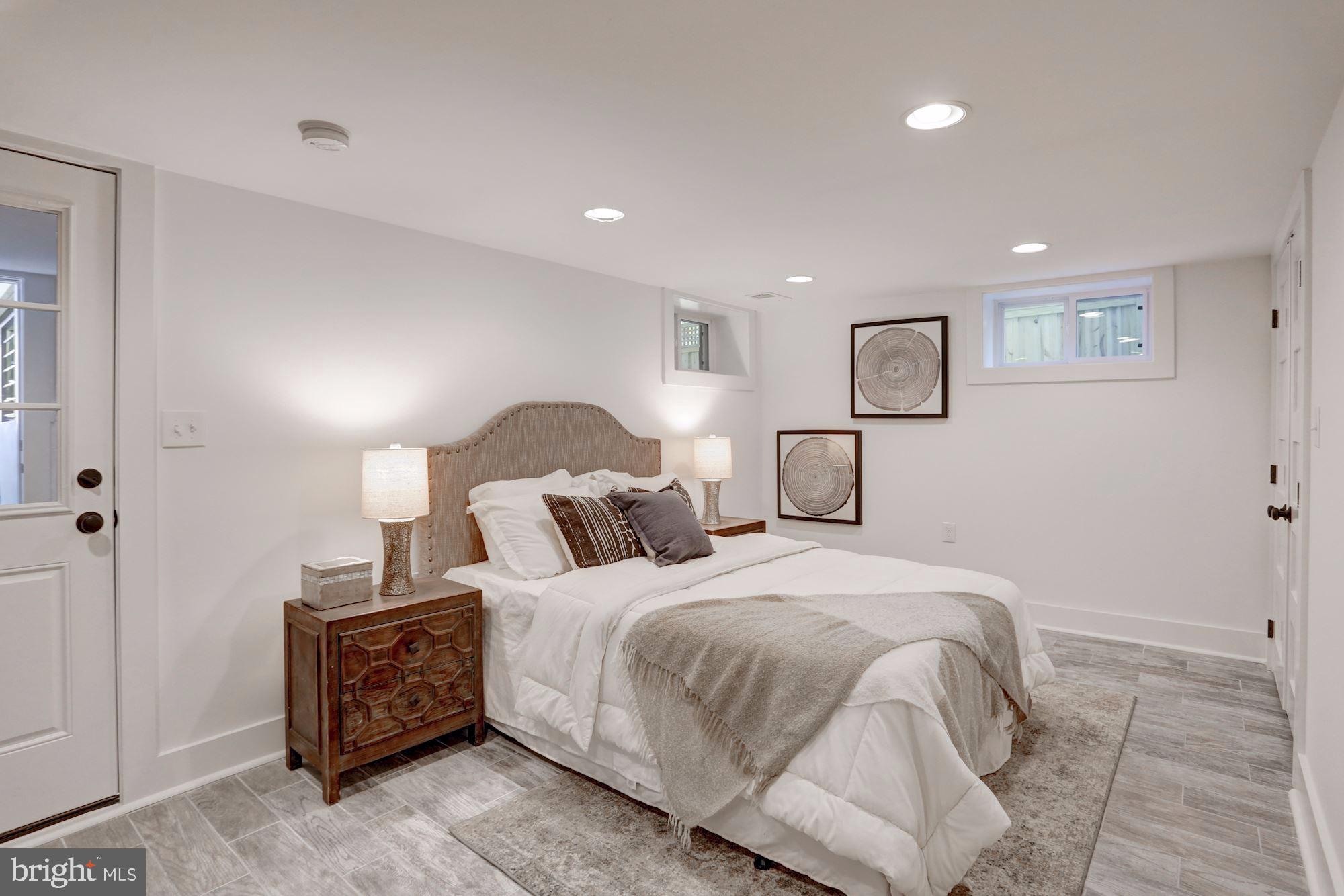 4326 18th Street Northwest Washington, DC 20011 - Photo 38 of 45