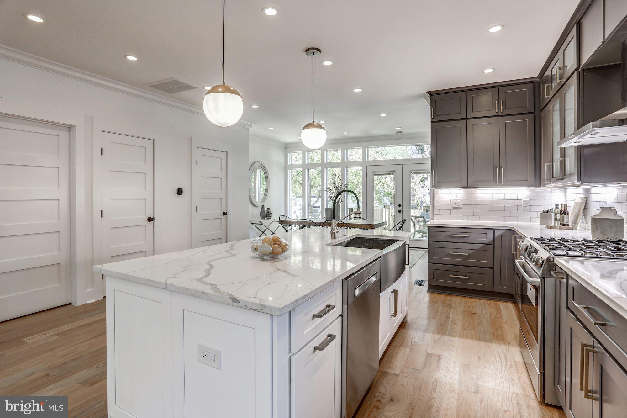 4326 18th Street Northwest Washington, DC 20011 - Photo 8 of 45