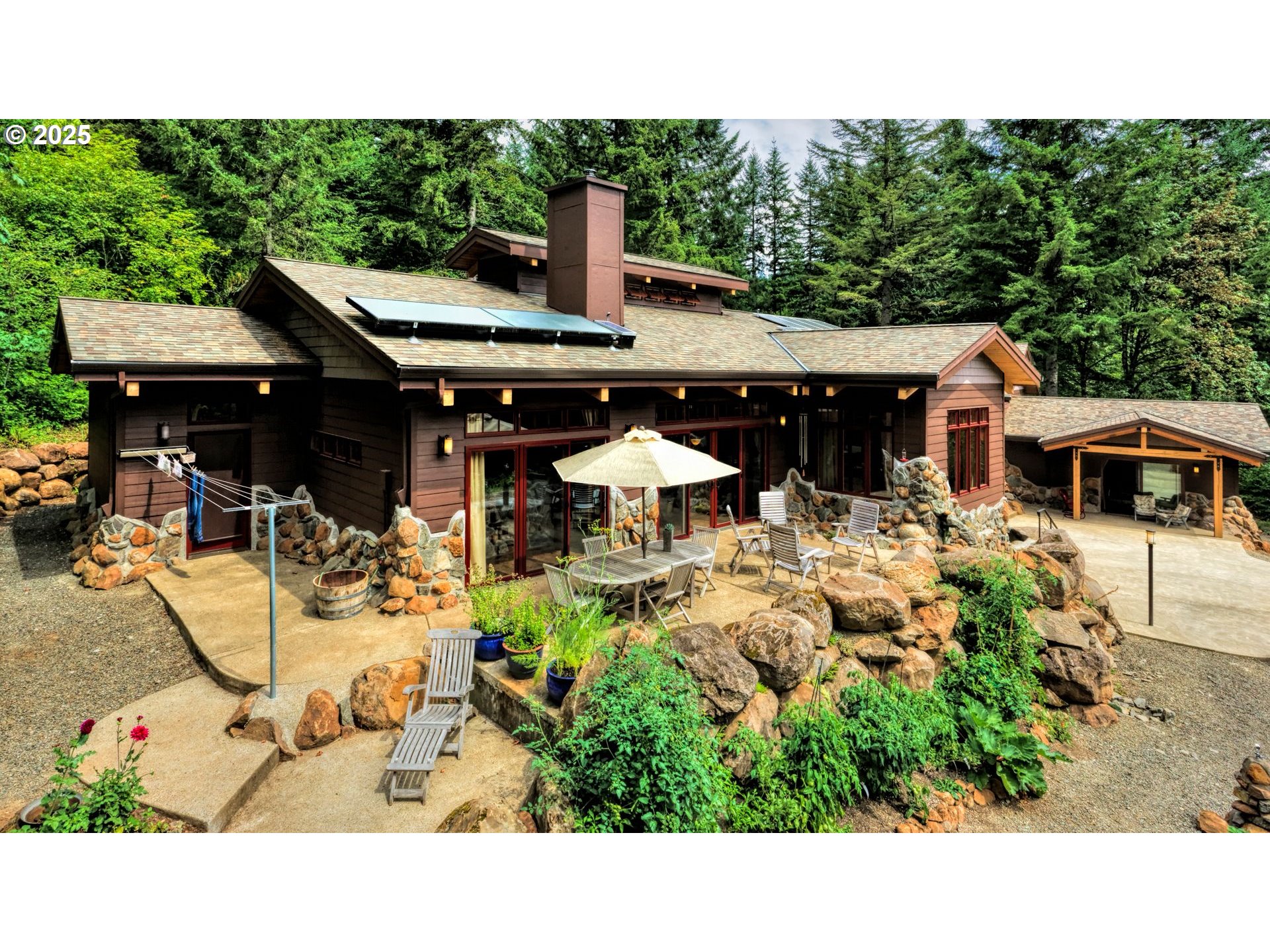 15678 South Spangler Road Oregon City, OR 97045 - Photo 41 of 43 Garage