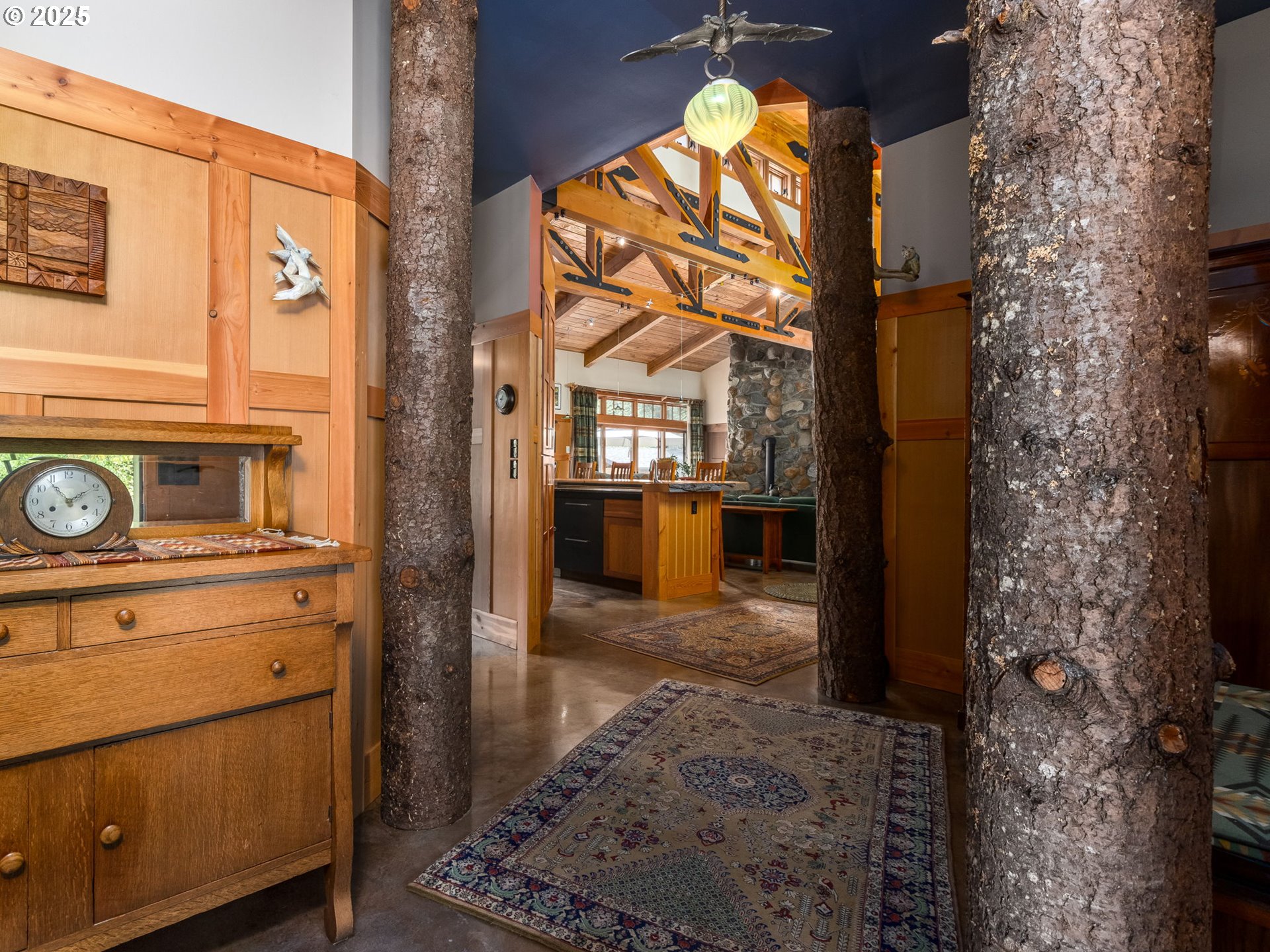 15678 South Spangler Road Oregon City, OR 97045 - Photo 10 of 43 Great Room