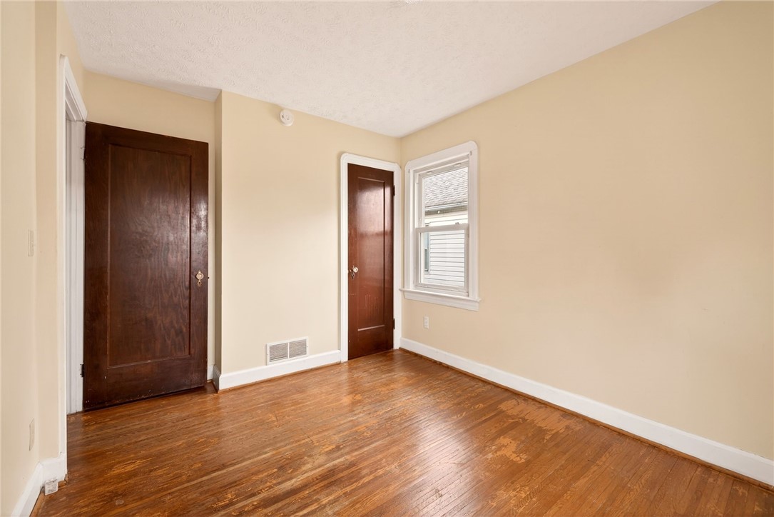 34 Zygment Street Rochester, NY 14621 - Photo 13 of 21