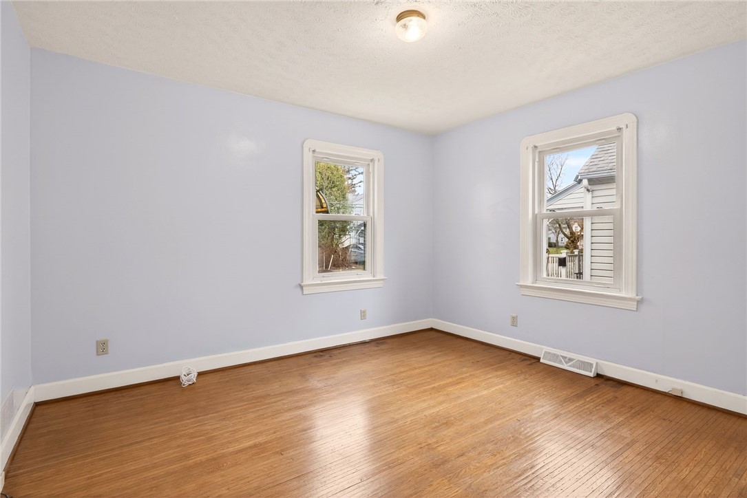 34 Zygment Street Rochester, NY 14621 - Photo 15 of 21